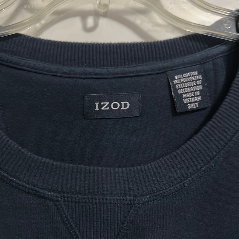 IZOD Men's Dark Blue Crewneck Sweater